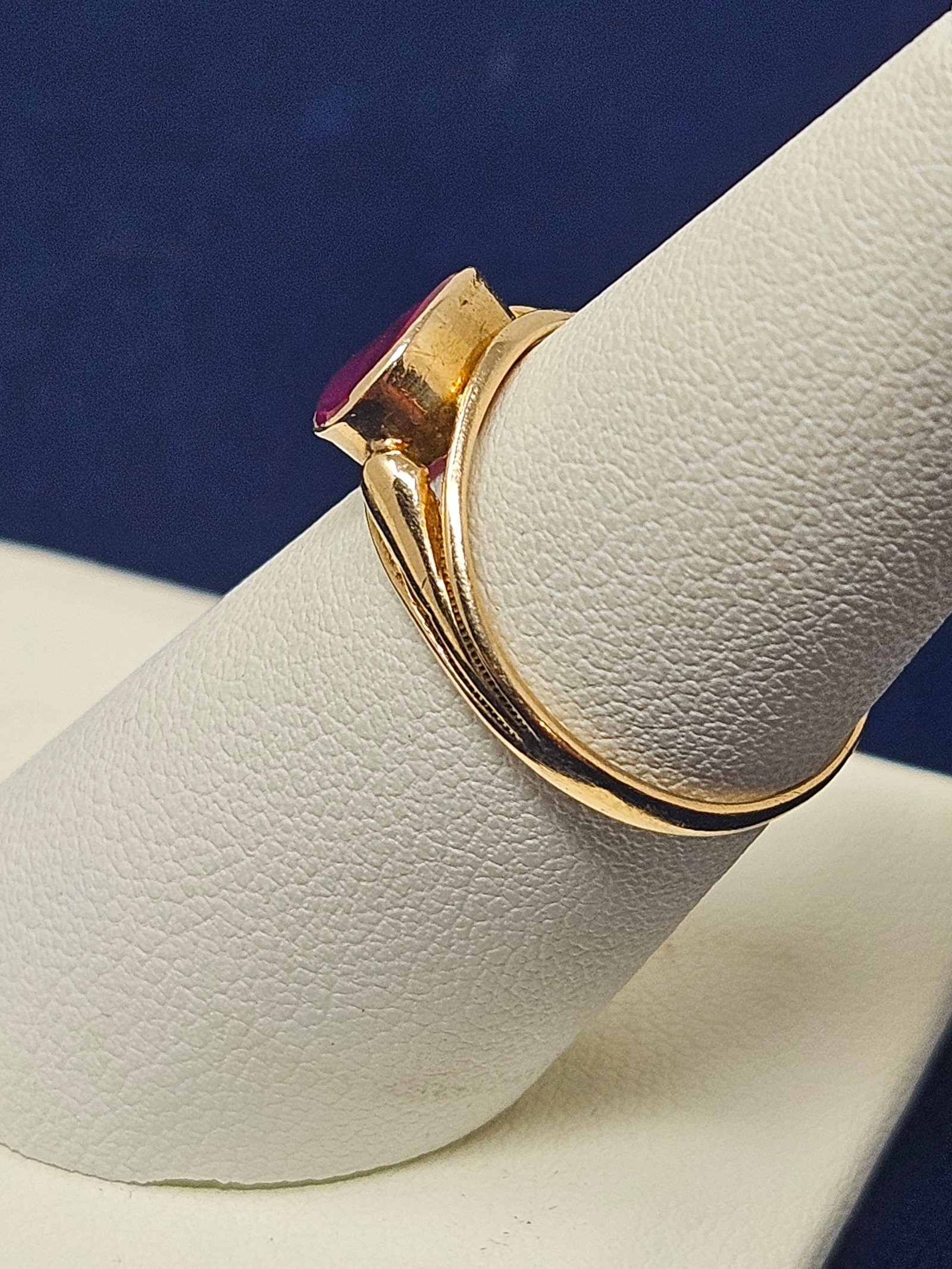 14K Gold Vintage Ruby Solitaire Ring - 3