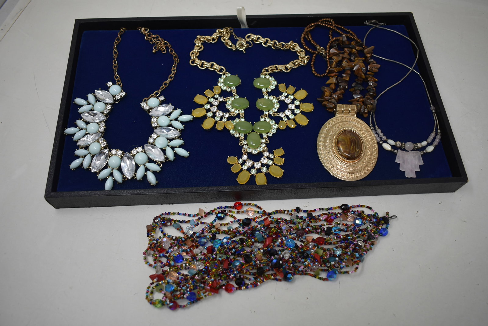 Lot of 5 Statement Necklaces (1 of 5)