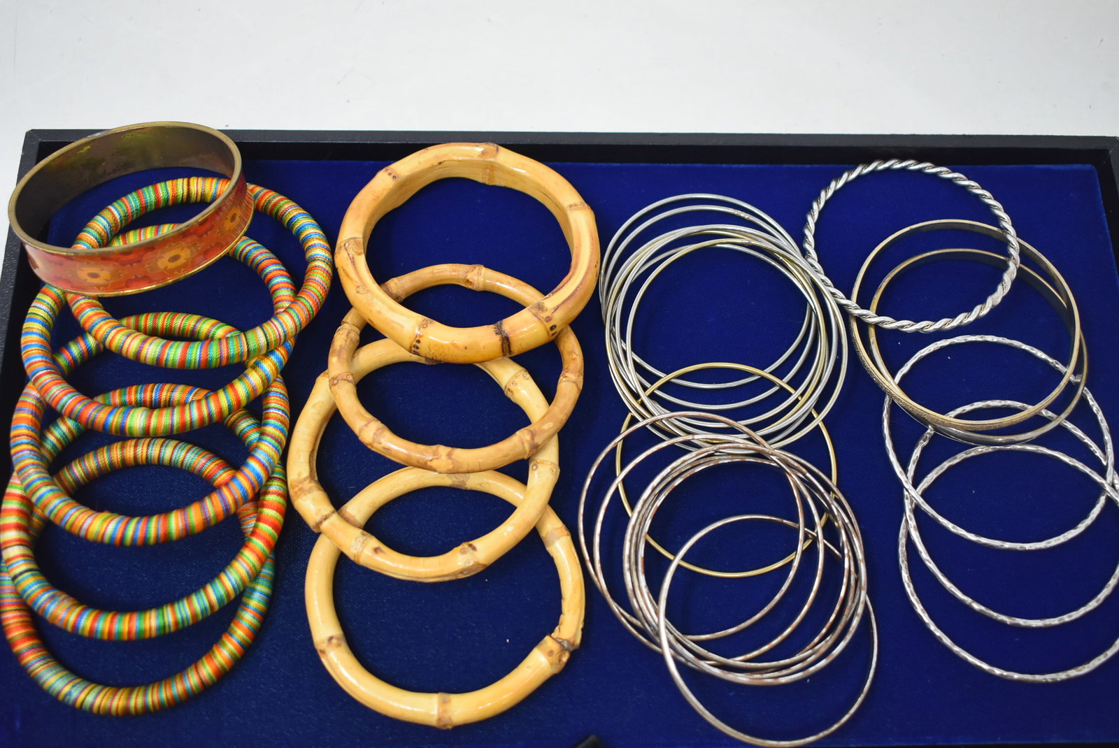 Lot of Fashion Bangle Bracelets (1 of 3)