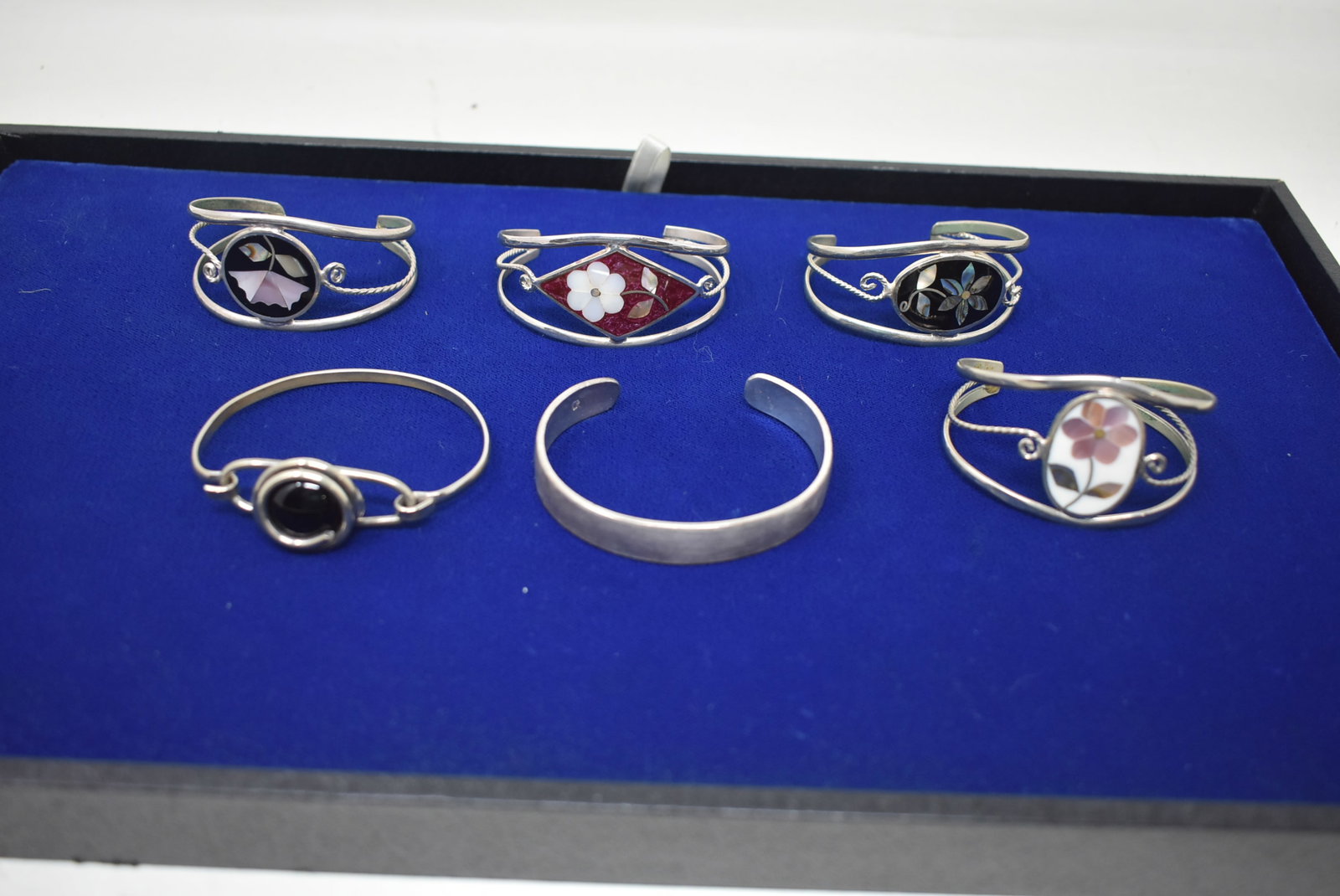 Lot of 6 Bracelets Alpaca (1 of 2)