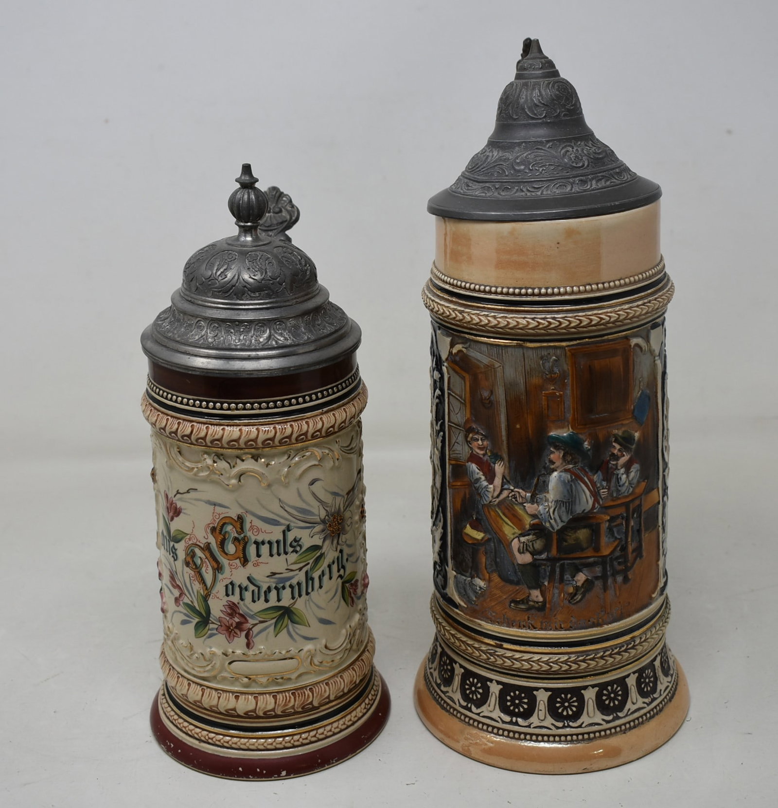 Lot of 2 German Beer Steins 1 L & 1/2 L (1 of 9)