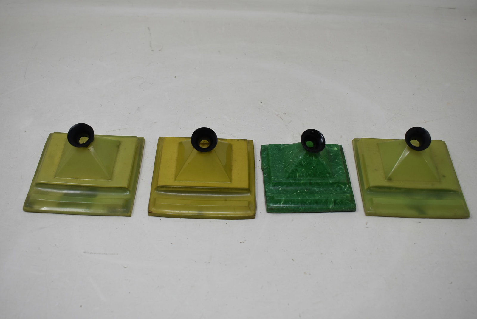 Group of 4 Vintage Pen Holders (1 of 6)