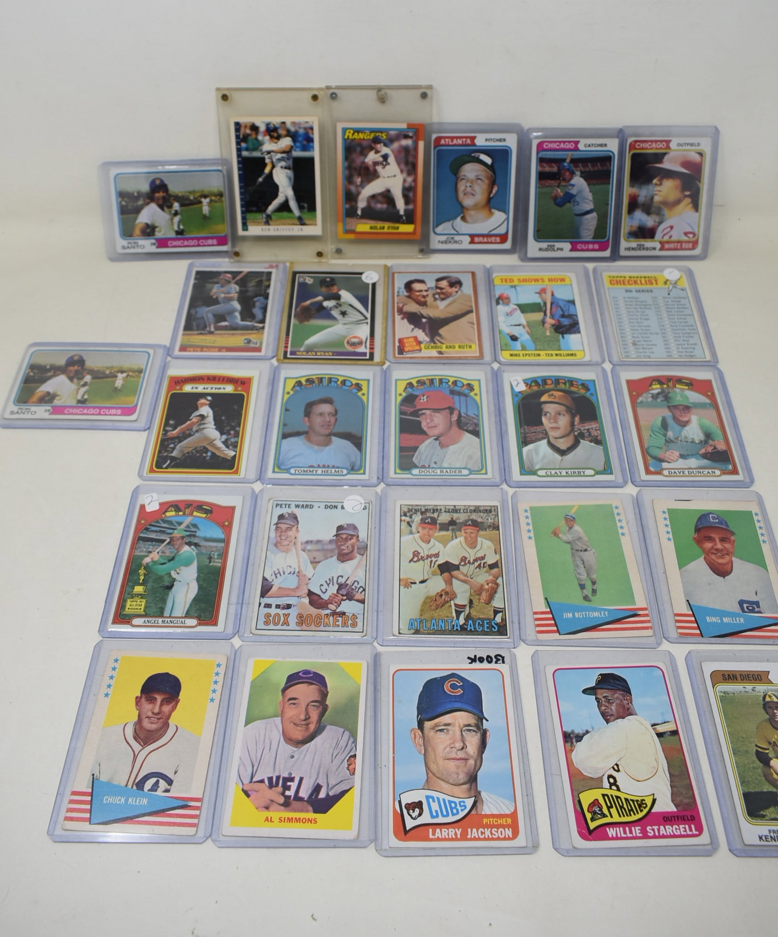 27 Vintage Baseball Cards (1 of 7)