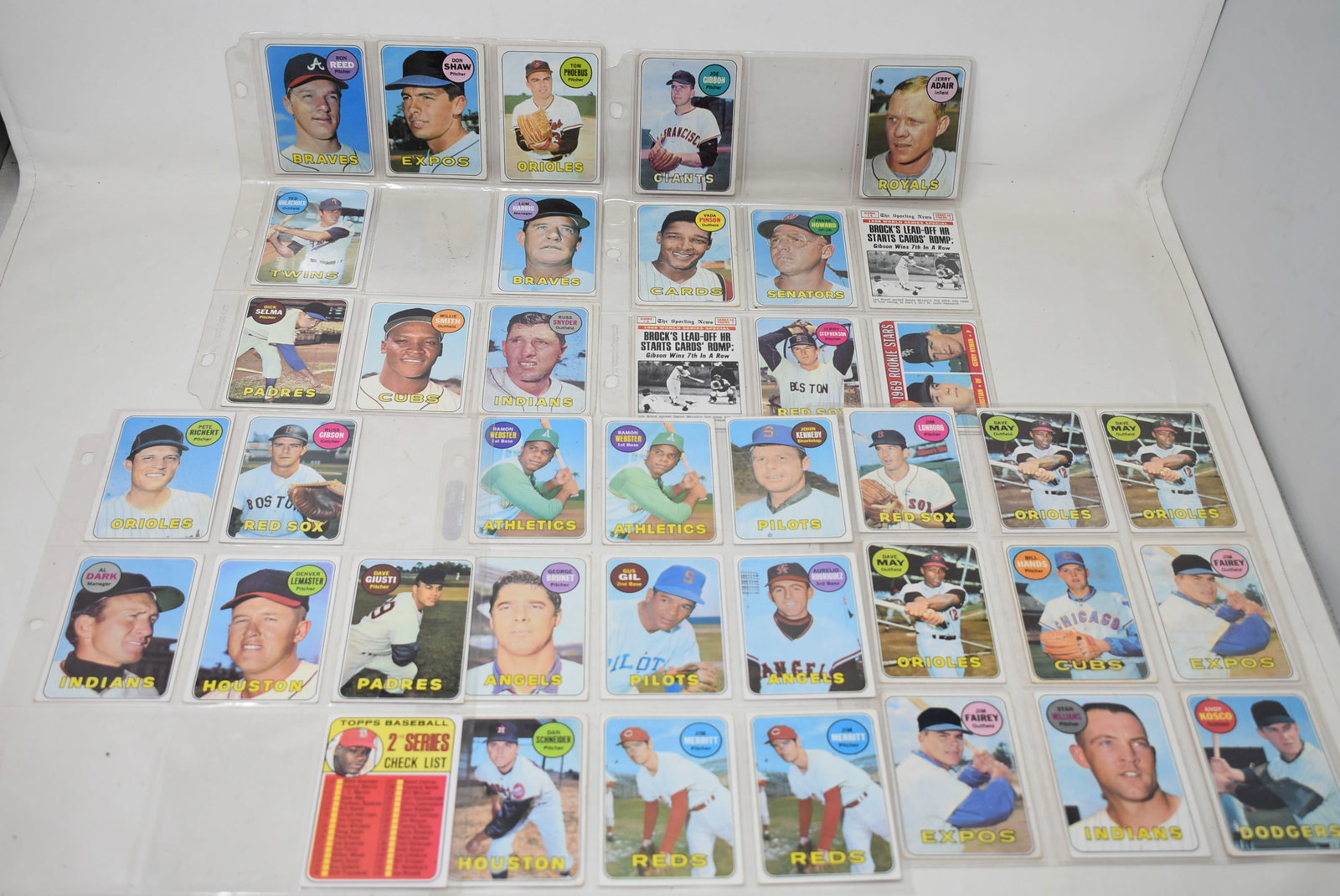 Group of 40 Topps 1969 Baseball Cards (1 of 5)