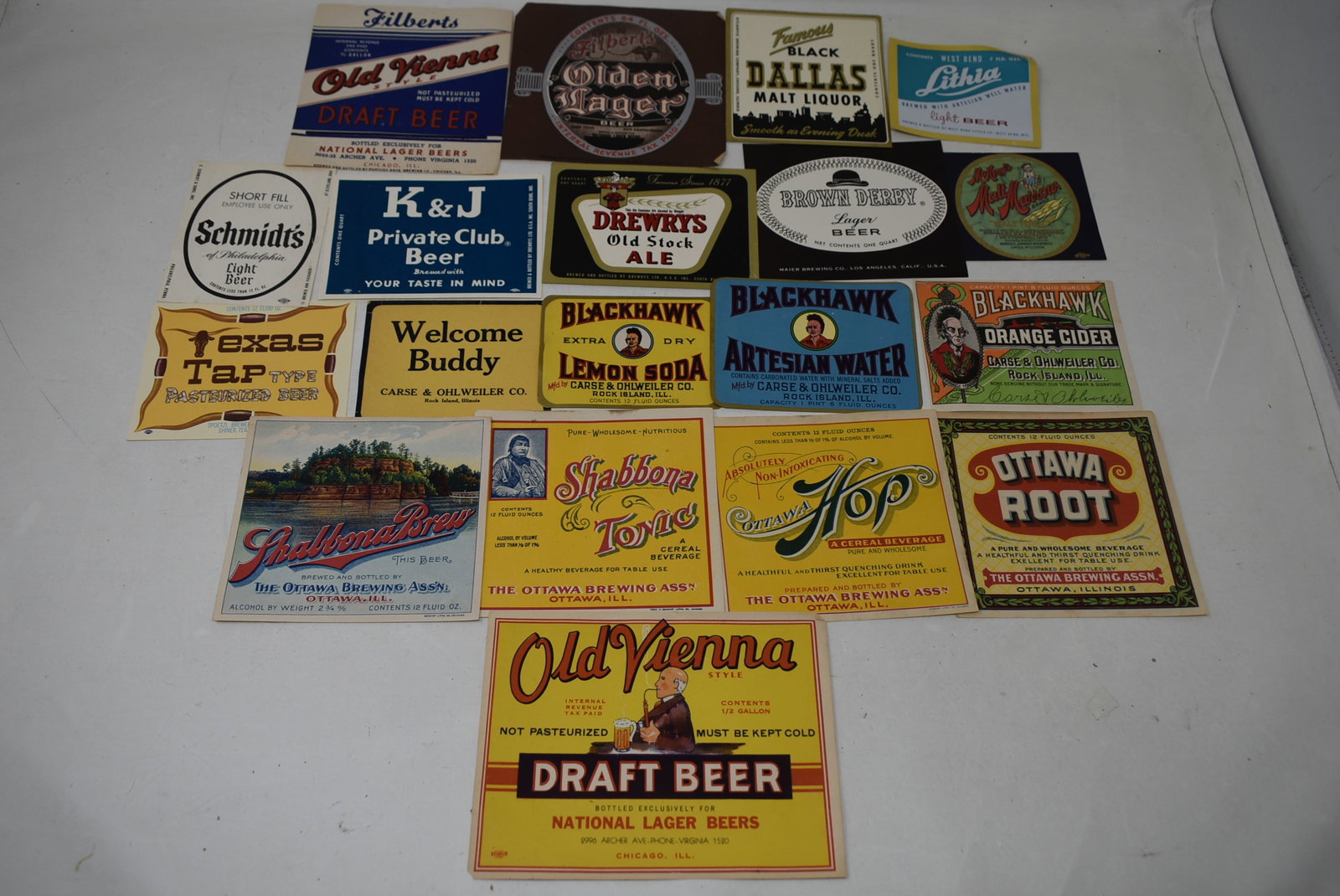 Lot of 19 Vintage Beer & Soda Labels (1 of 5)