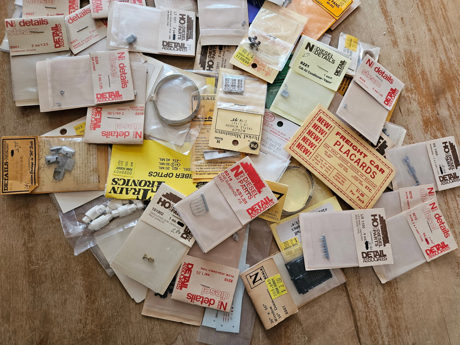 Lot of Assorted HO & N Scale Railroad Train Parts/Accessories NEW (1 of 3)