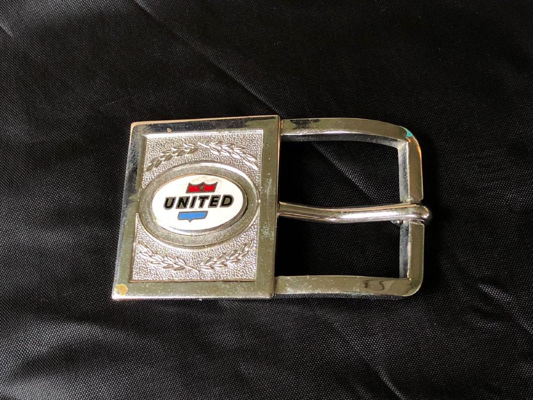 United Airlines 1960 Captain's Metal Belt Buckle (1 of 3)
