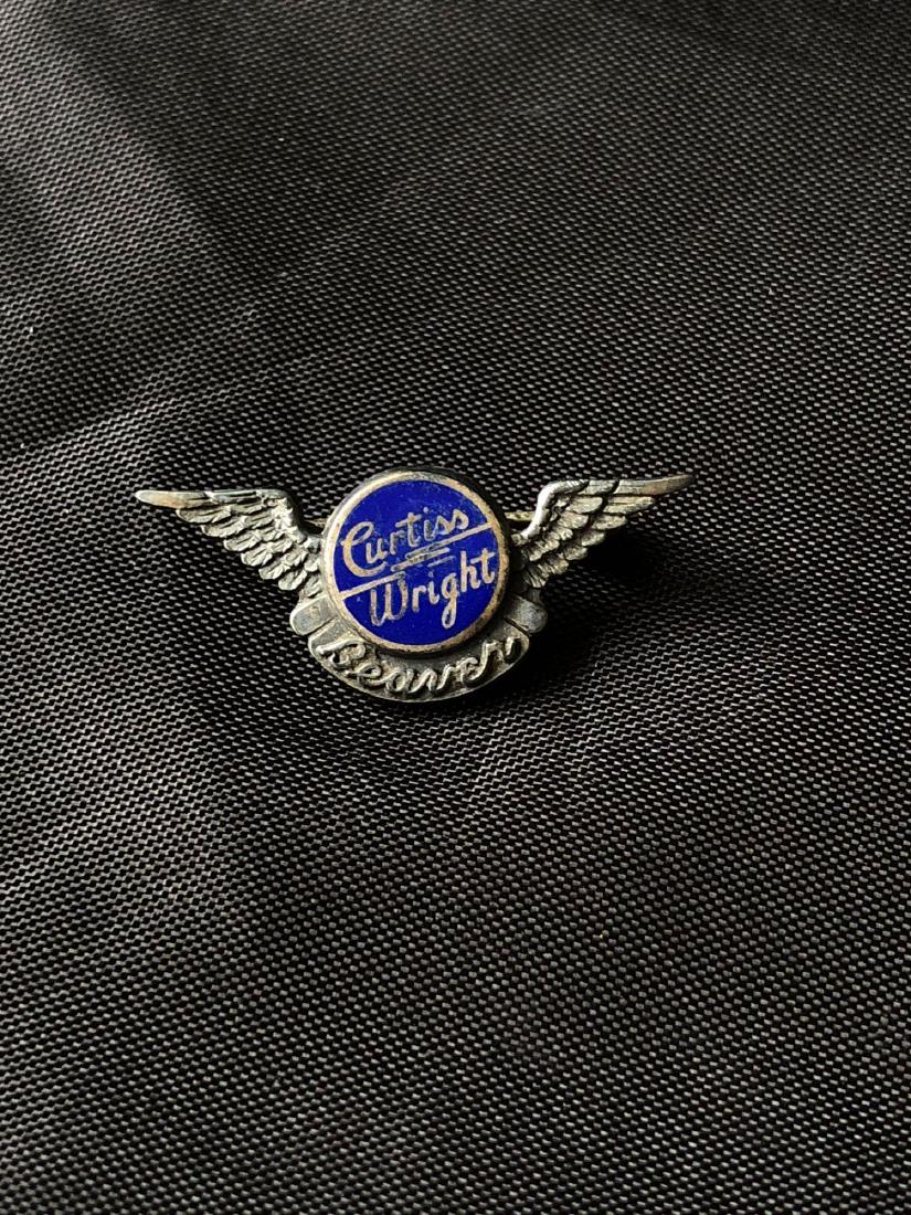 Curtiss Wright World War II Era Wings Lapel Pin (1 of 3)