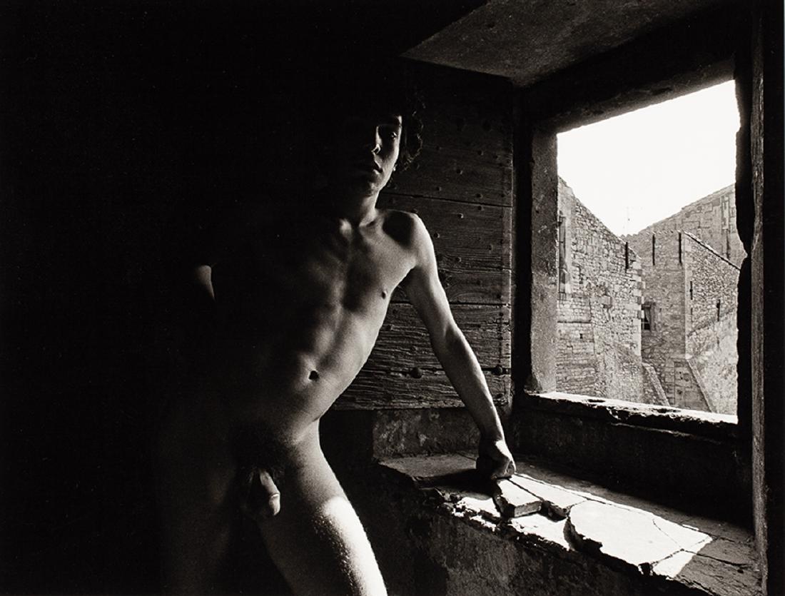 LUCIEN CLERGUE (1934–2014): Fred, Arles 1977 Gelatin silver print, printed in the 1980s 18,1 x 24 cm Signed and annotated by the photographer in pencil on the reverse The buyers premium for all items exported out of E.C. (Europe