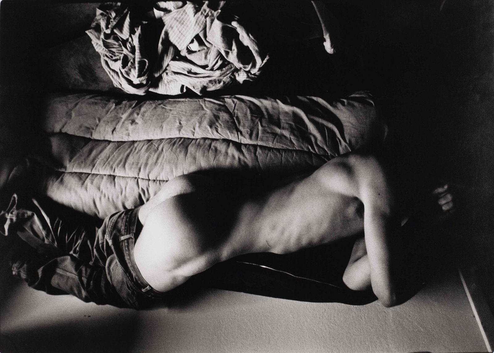 WILL McBRIDE (1931–2015): WILL McBRIDE (1931–2015) | ‘Hausgast, Casali’, Tuscany 1975 | Gelatin silver print, printed c. 1990, double-weight semi-matte paper, perfect condition 39 x 57 cm Signed, titled and d