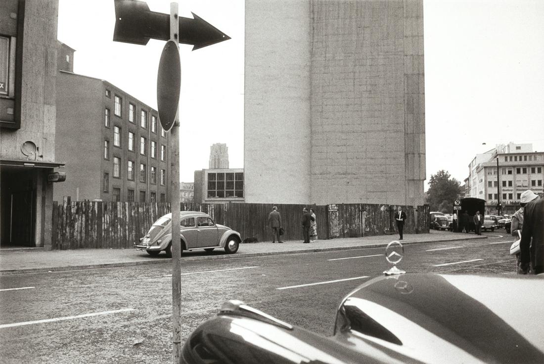 RENÉ BURRI (1933–2014) (1 of 3)