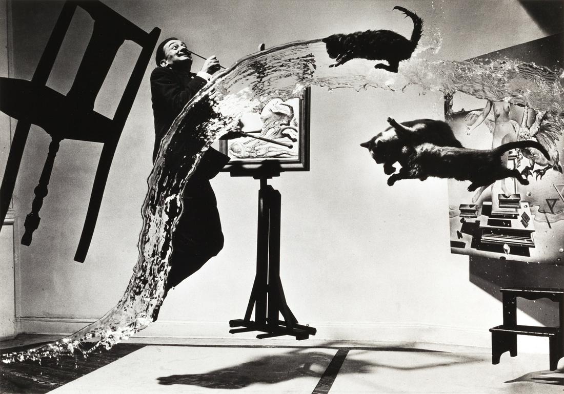 PHILIPPE HALSMAN (1906–1979): PHILIPPE HALSMAN (1906–1979) | ‘Dali Atomicus’, New York 1948 | Gelatin silver print, printed later, on double-weight semi-matte paper, in perfect condition 22,9 x 32,6 cm Photograph