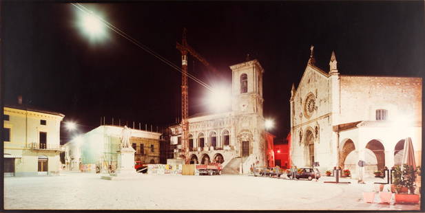 OLIVO BARBIERI (*1954): OLIVO BARBIERI (*1954) | Norica, Italy 1987 | Chromogenic print, printed in 1990 on 40,8 x 50,5 cm large-format, double-weight matte Konica paper in perfect condition 23,2 x 46,5 cm Signed, titled