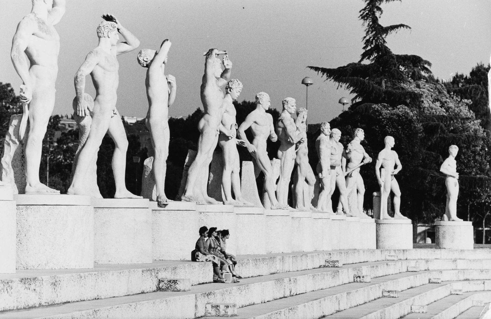 MAX SCHELER (1928–2003) | Olympia Rom, 1960 (1 of 1)