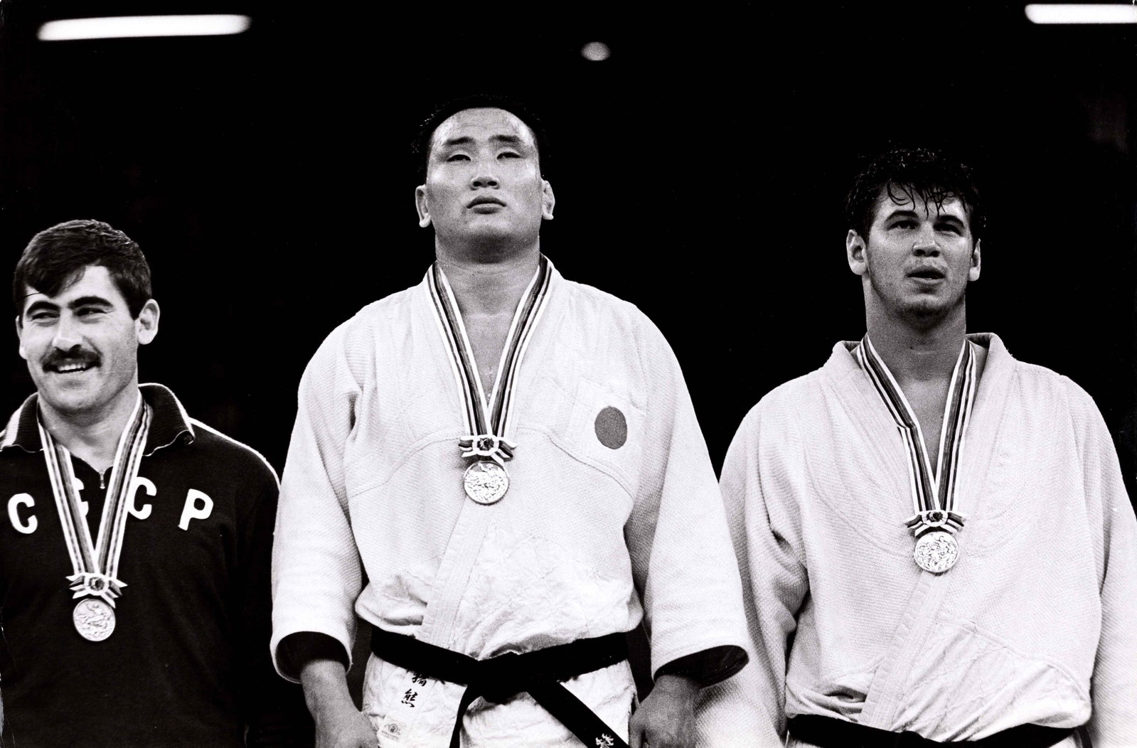 MARIE-CLAIRE | Olympia Tokyo, Parnaoz Chikviladze, Isao Inokuma and Douglas Rogers, 1964: Vintage print, 20 x 30 cm
