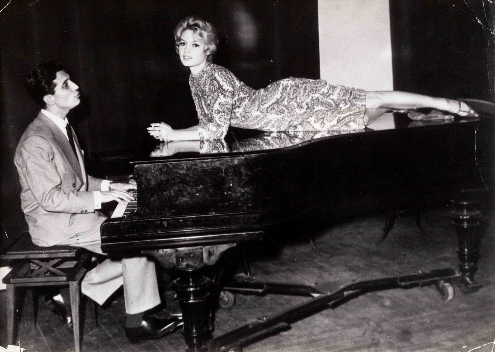 KEYSTONE | Brigitte Bardot and Gilbert Becaud (1 of 1)