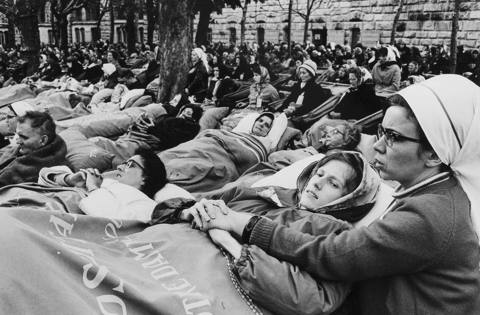MAX SCHELER (1928–2003) | Lourdes, 1956: Vintage print, 19 x 29 cm, stamped