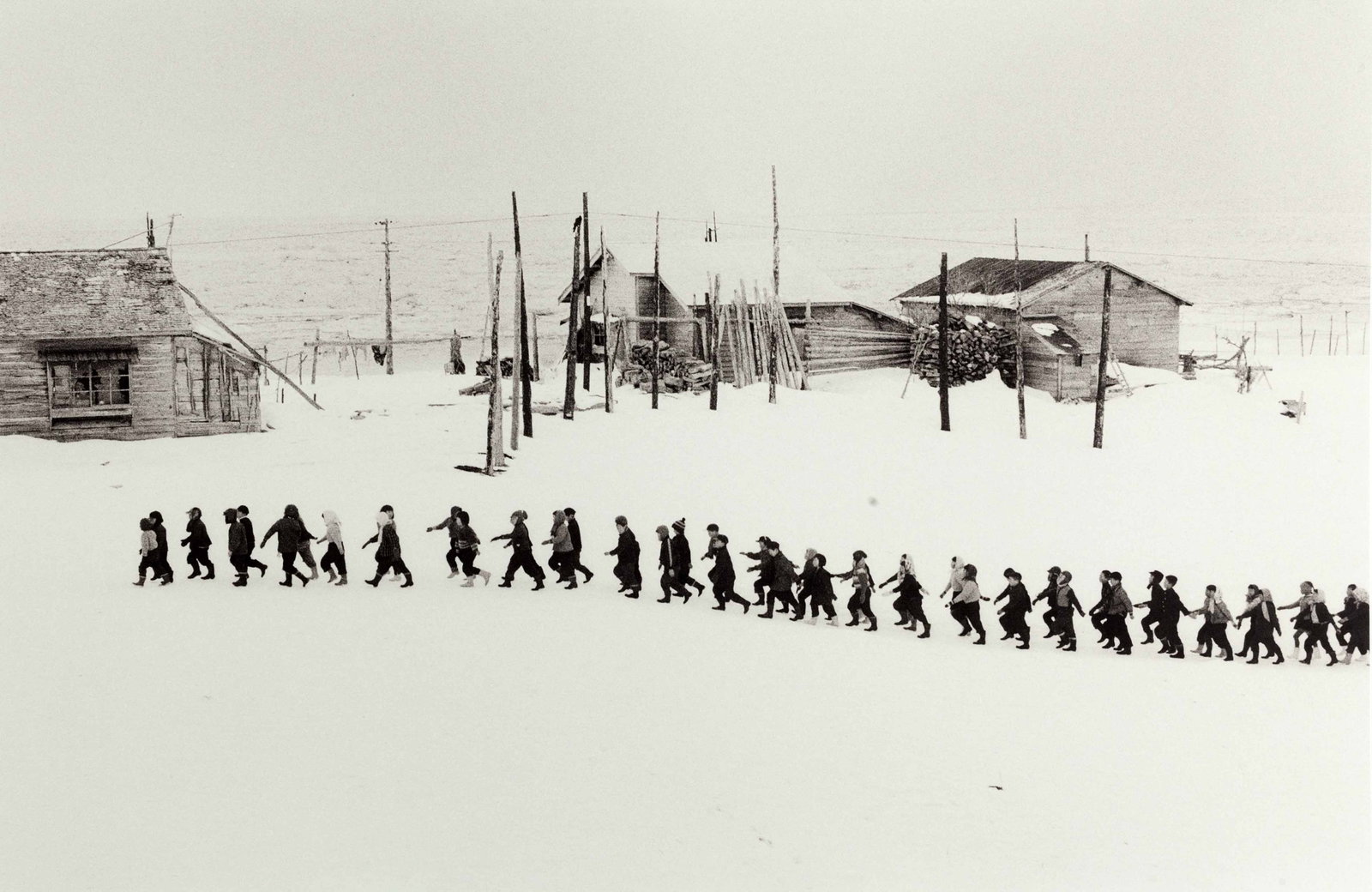 HIROJI KUBOTA (*1939) : HIROJI KUBOTA (*1939) | Rausu, Shiretoko at Hokkaido, Japan 1961 Image size: 35.5 x 53 cm English Platinum print, printed 2015 on double-weight matte paper 50.5 x 60.5 cm, in excellent condition. Sign