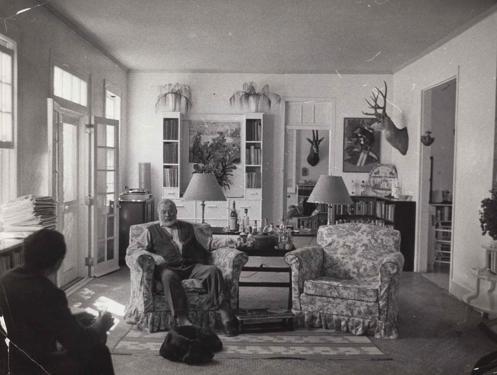 TORE JOHNSON | Ernest Hemingway in his house in Havanna, c. 1954 (1 of 1)