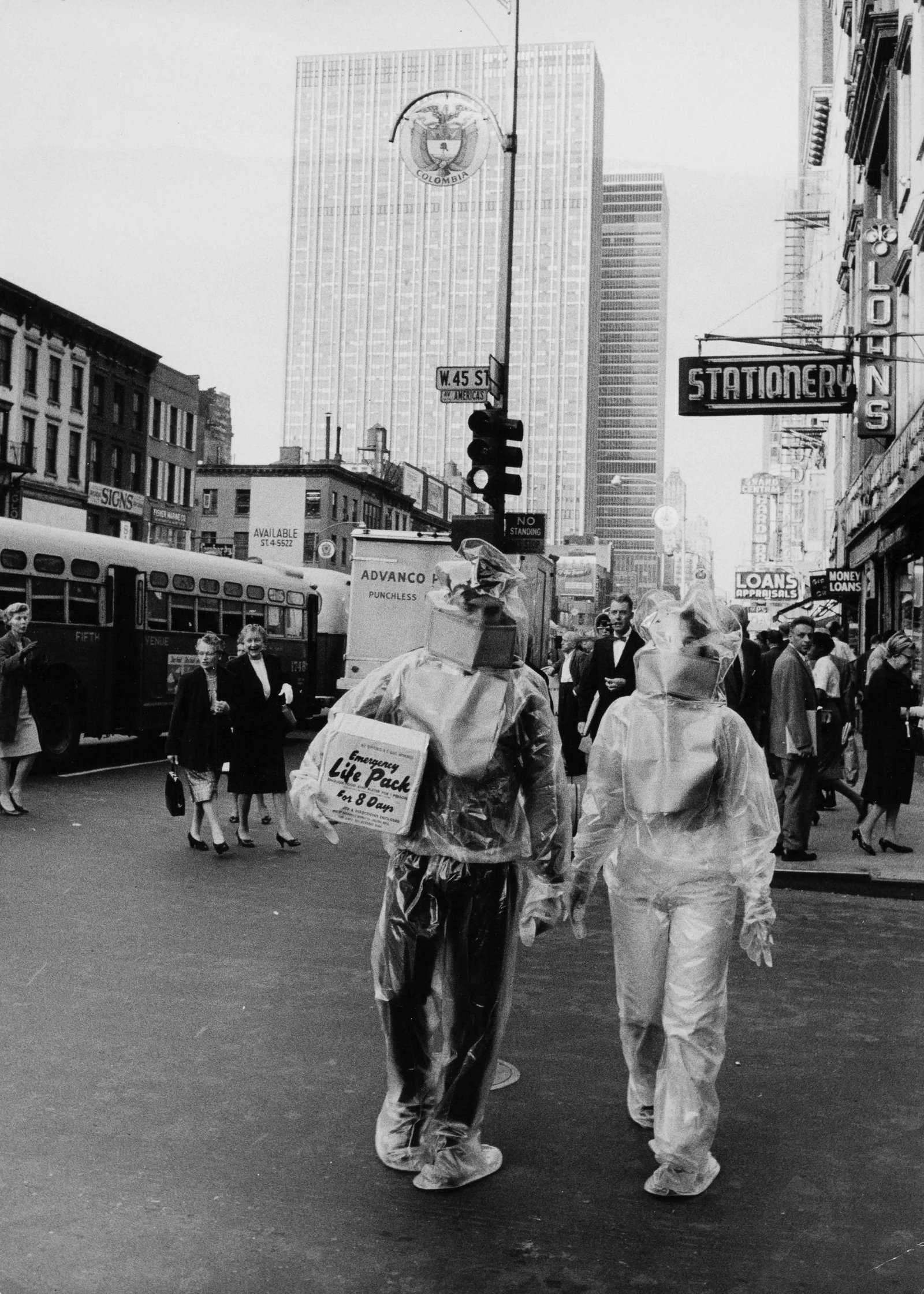 MAX SCHELER | Nuclear protection hysteria USA, 1961 (1 of 1)