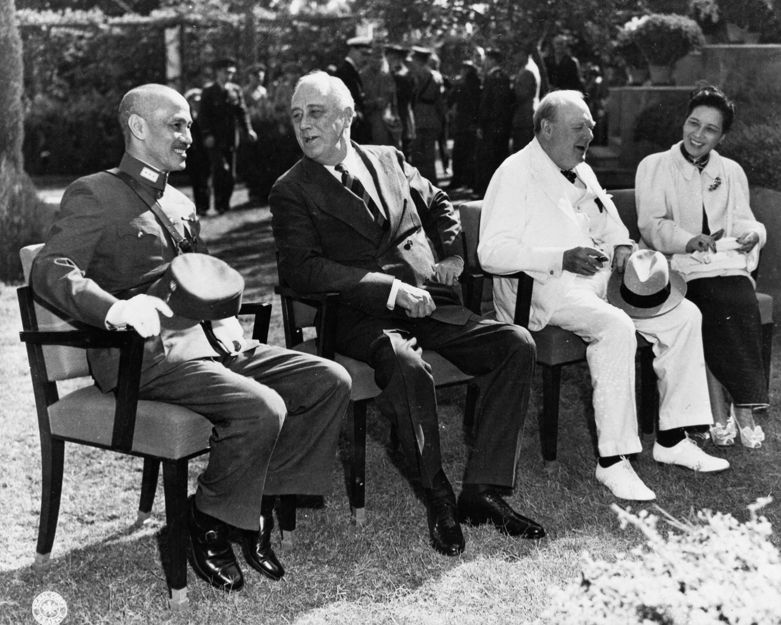 Cairo Conference, Cairo, Egypt, 1943: Vintage print, stamped, 21 x 25 cm United Press International The Cairo Conference brought together the Allied leaders Franklin D. Roosevelt, Winston Churchill, and Chiang Kai-shek to discuss the war 