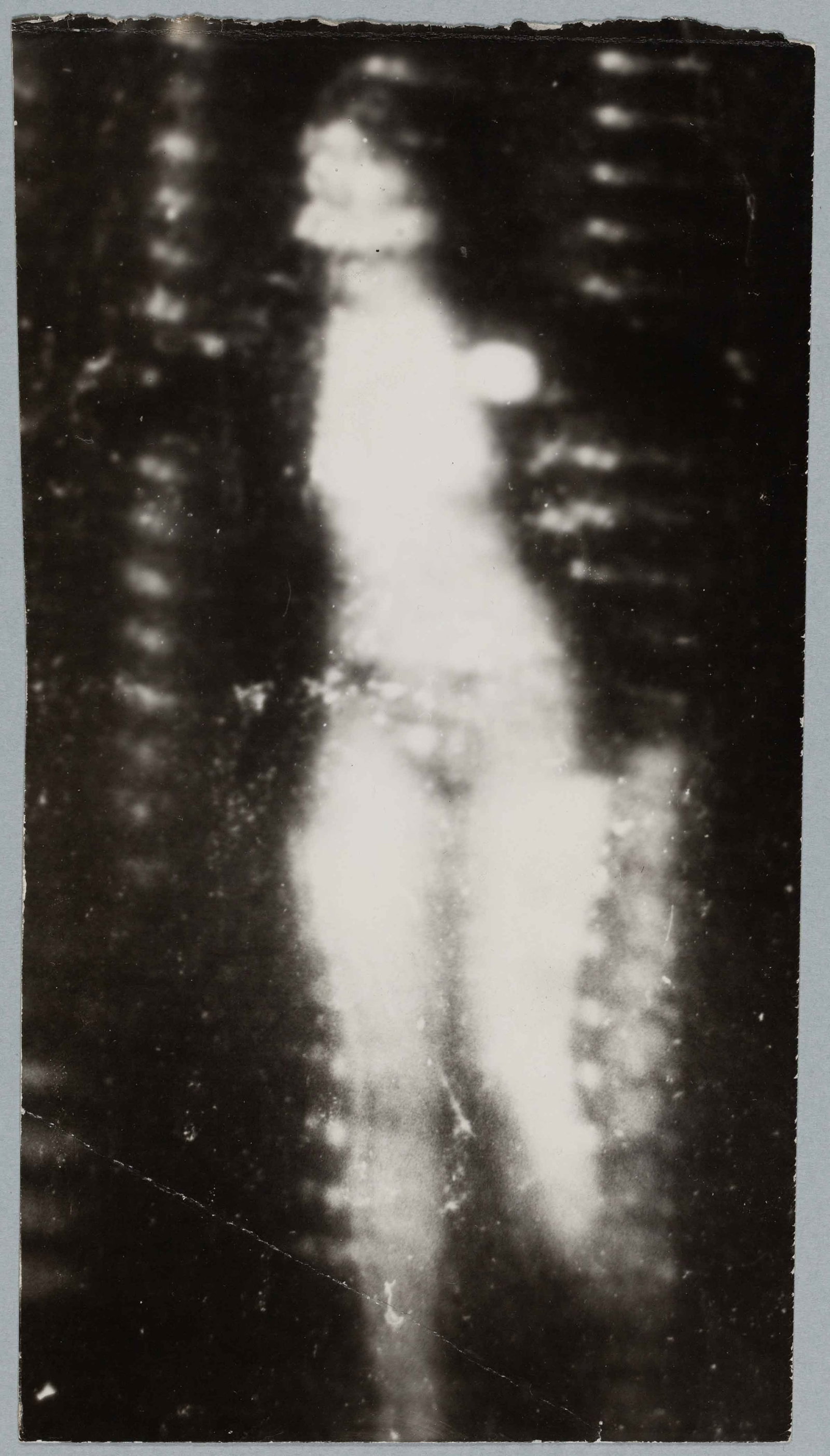 MIROSLAV TICHÝ (1926–2011): MIROSLAV TICHÝ (1926–2011) | Untitled, Prague 1970s–1980s Image Size: 17.3 x 10 cm English Vintage gelatin silver print, 17.3 x 10 cm, in very good condition. With his homemade
