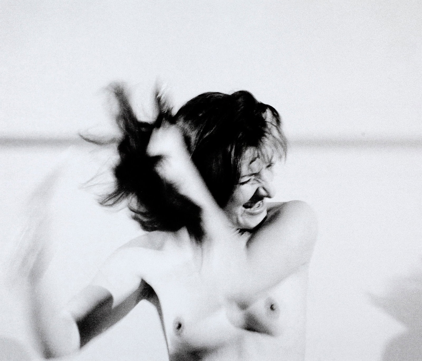MARINA ABRAMOVI? (*1946): MARINA ABRAMOVI? (*1946) | 'Art must be beautiful', 1975 Image Size: 35 x 40,6 cm English Gelatin silver print printed 2025 on semi-matte paper 41 x 47 cm, in excellent condition. Signed in the lower