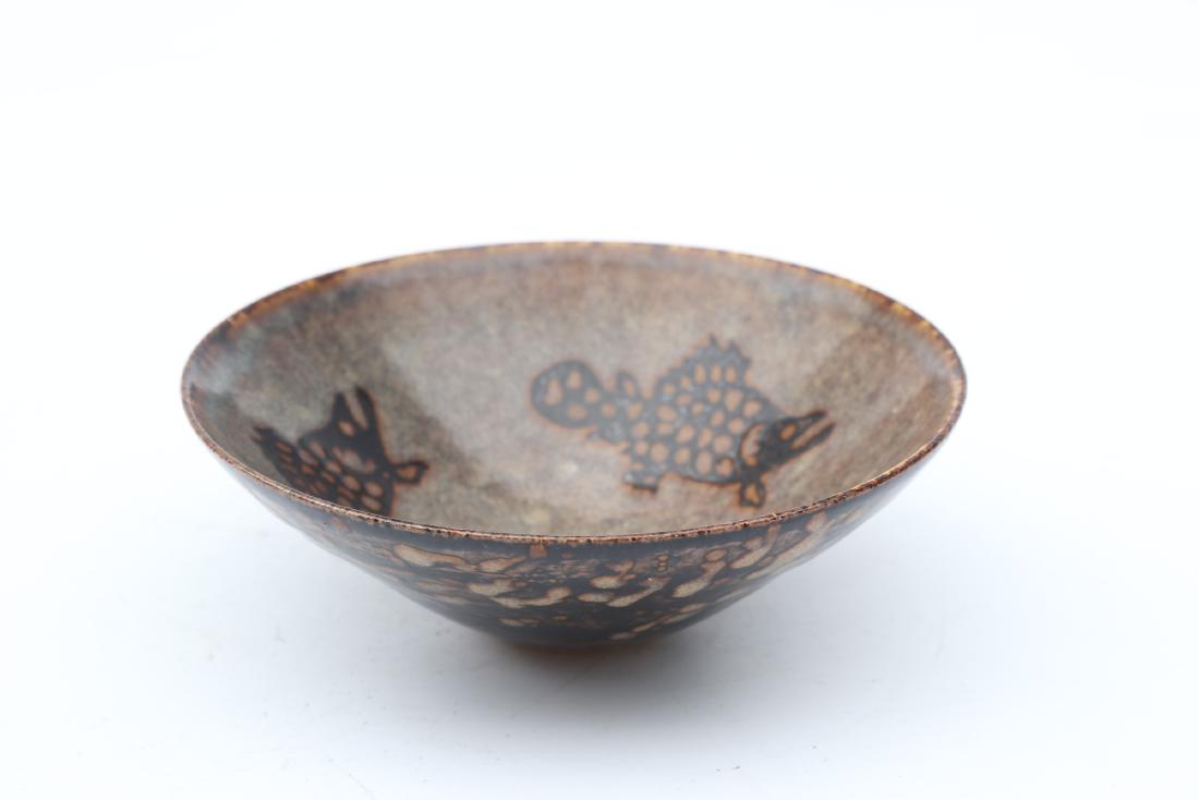 Chinese Song Dynasty Zi Zhou Kiln Bowls: Chinese Song Dynasty Zi Zhou Kiln Bowls; D: 6 1/8" (widest, approx.)