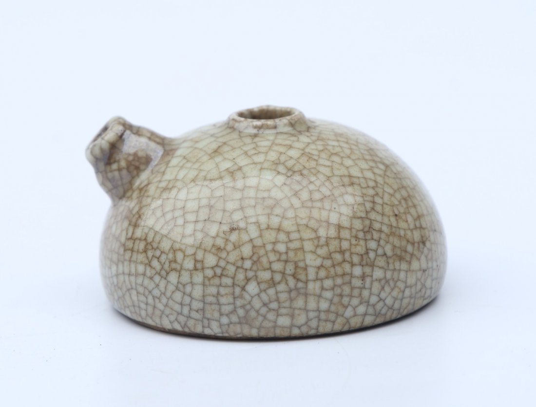 Chinese Song Dynasty Guan Type Crackle Glazed Ceramic (1 of 6)