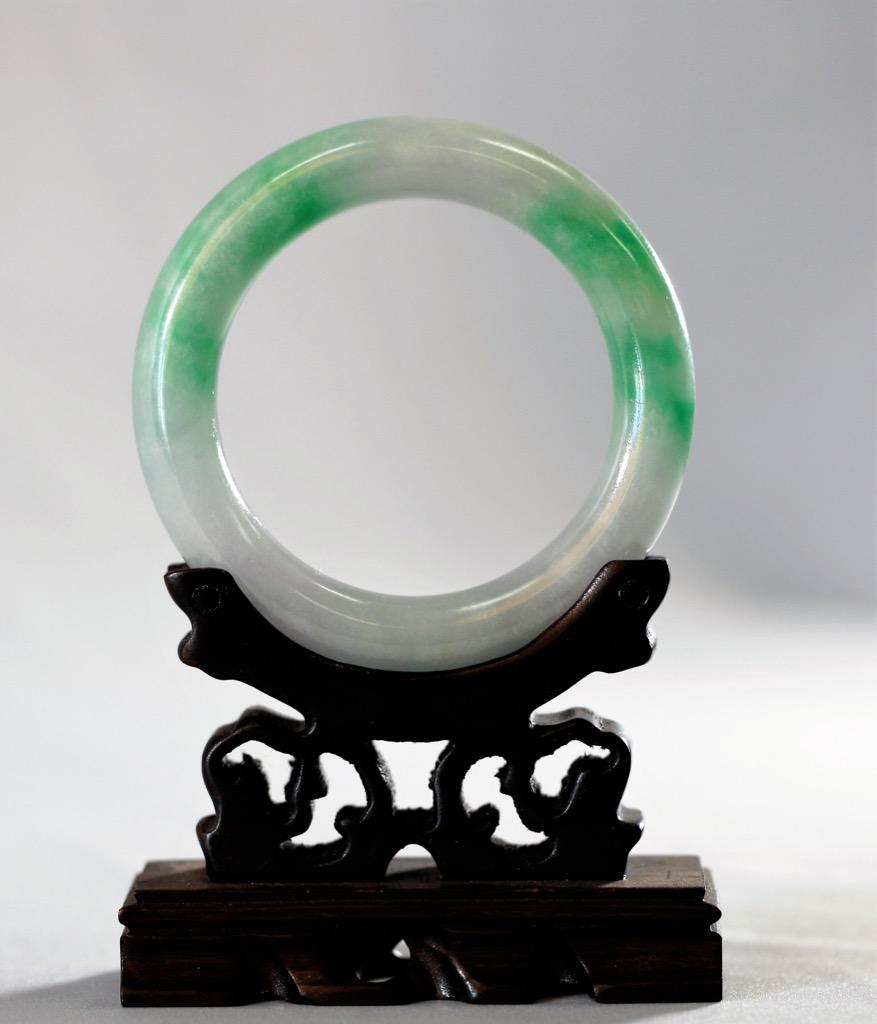 Chinese Qing Dynasty Jadeite Bangle Bracelet (1 of 6)