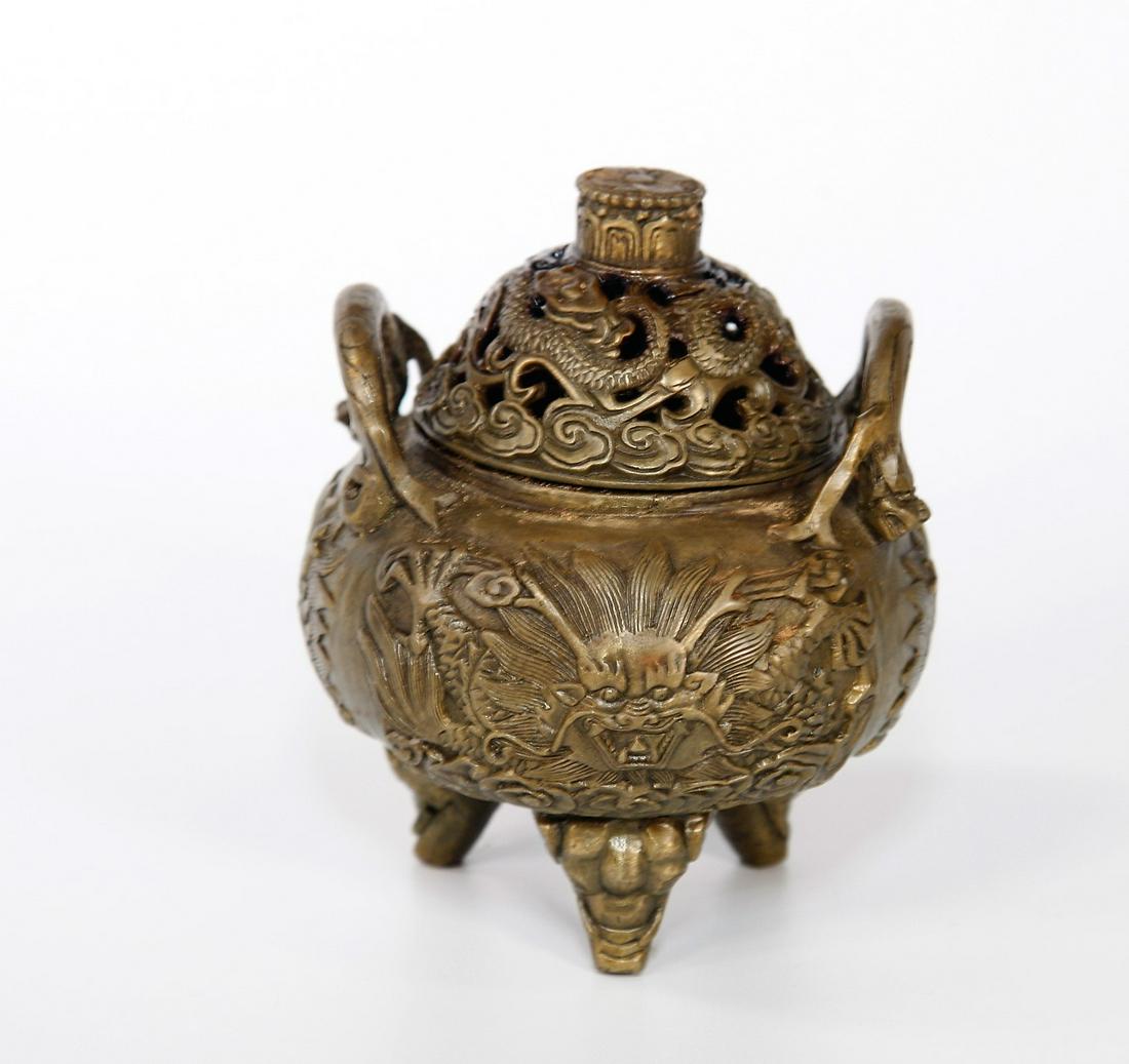 Chinese Ming Dynasty Bronze Incense Burner (1 of 6)