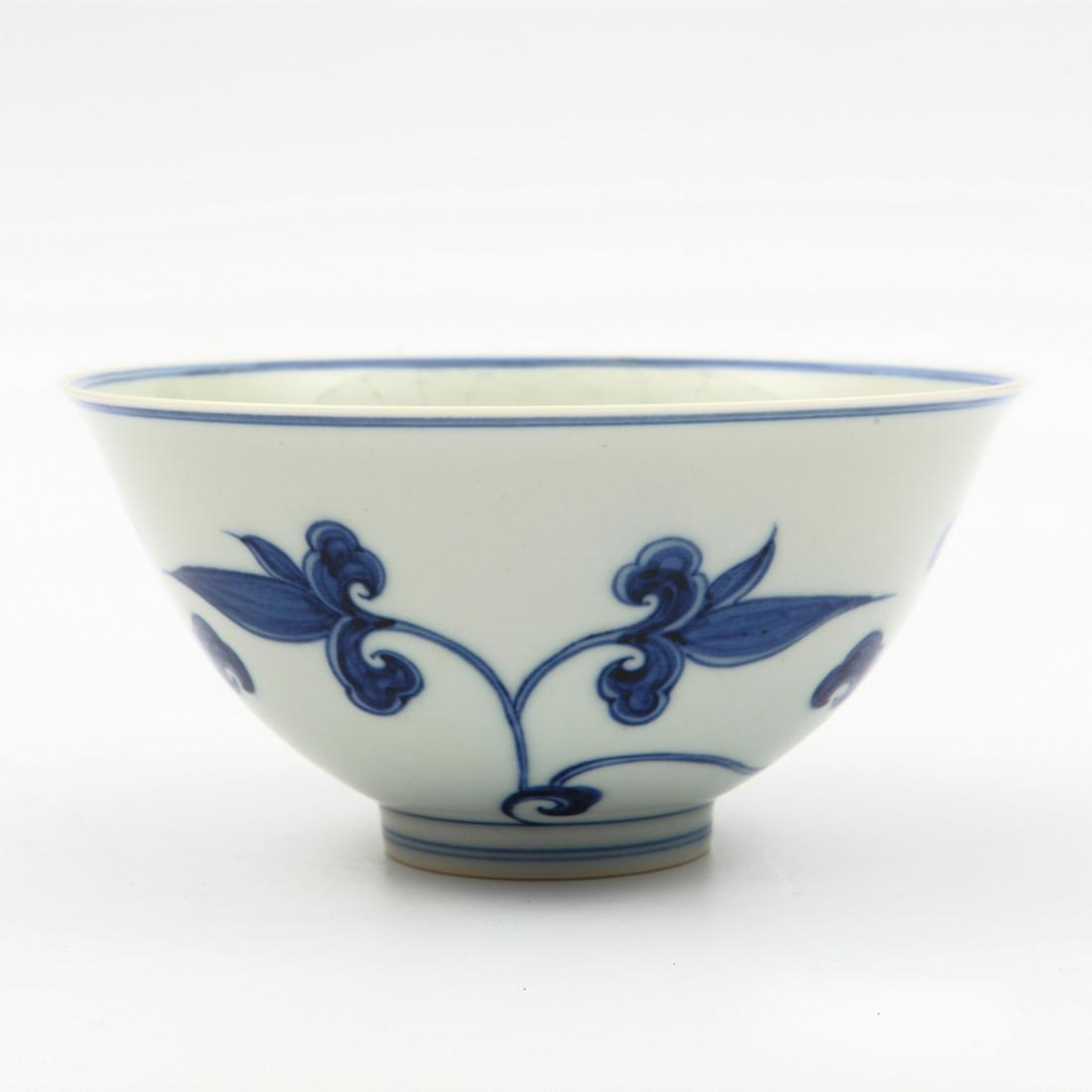 Chinese Ming Dynasty Chenghua Wucai porcelain bowl (1 of 7)