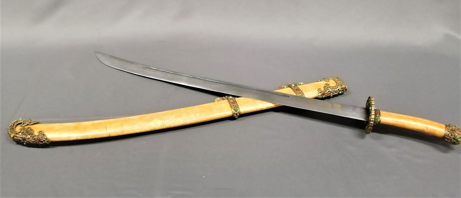 Qing Qainlong  "Qing Dao"SWORD DOUBLE EDGES  Dragon (1 of 17)