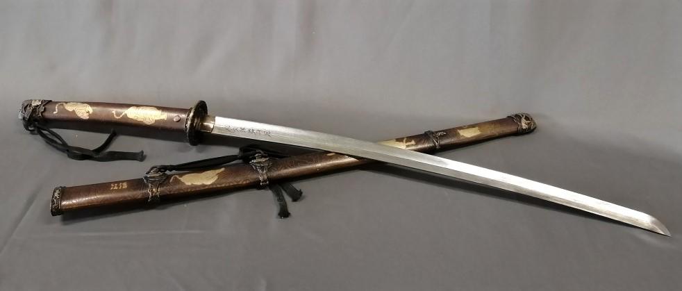 Japanese samurai sword katana Full Tang Damascus folded (1 of 18)