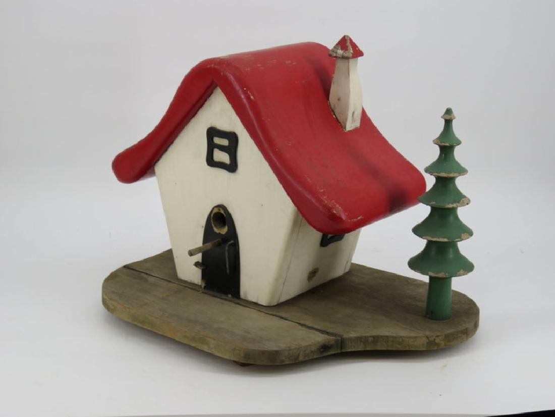 Early birdhouse from Disneyland (Cali.) (1 of 4)