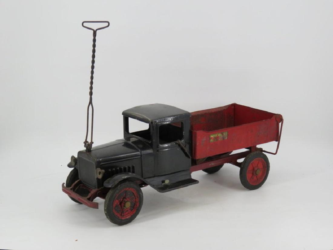 Buddy L dump pressed steel with lights 1933 (1 of 4)