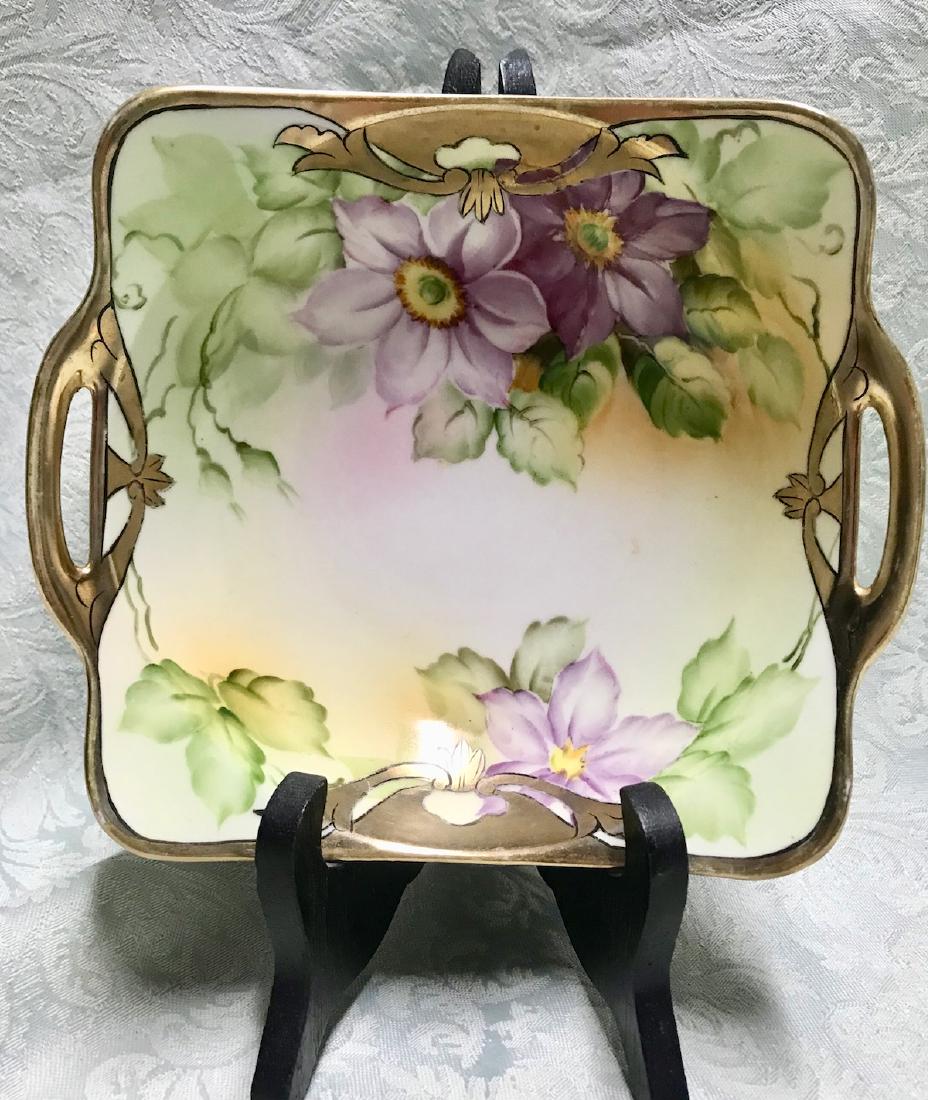 NIPPON, Vintage Hand-painted Floral Bowl, Gold: NIPPON, Vintage Hand-painted Floral Bowl, Gold 6-3/4 x 2 inches deep. Gold trim