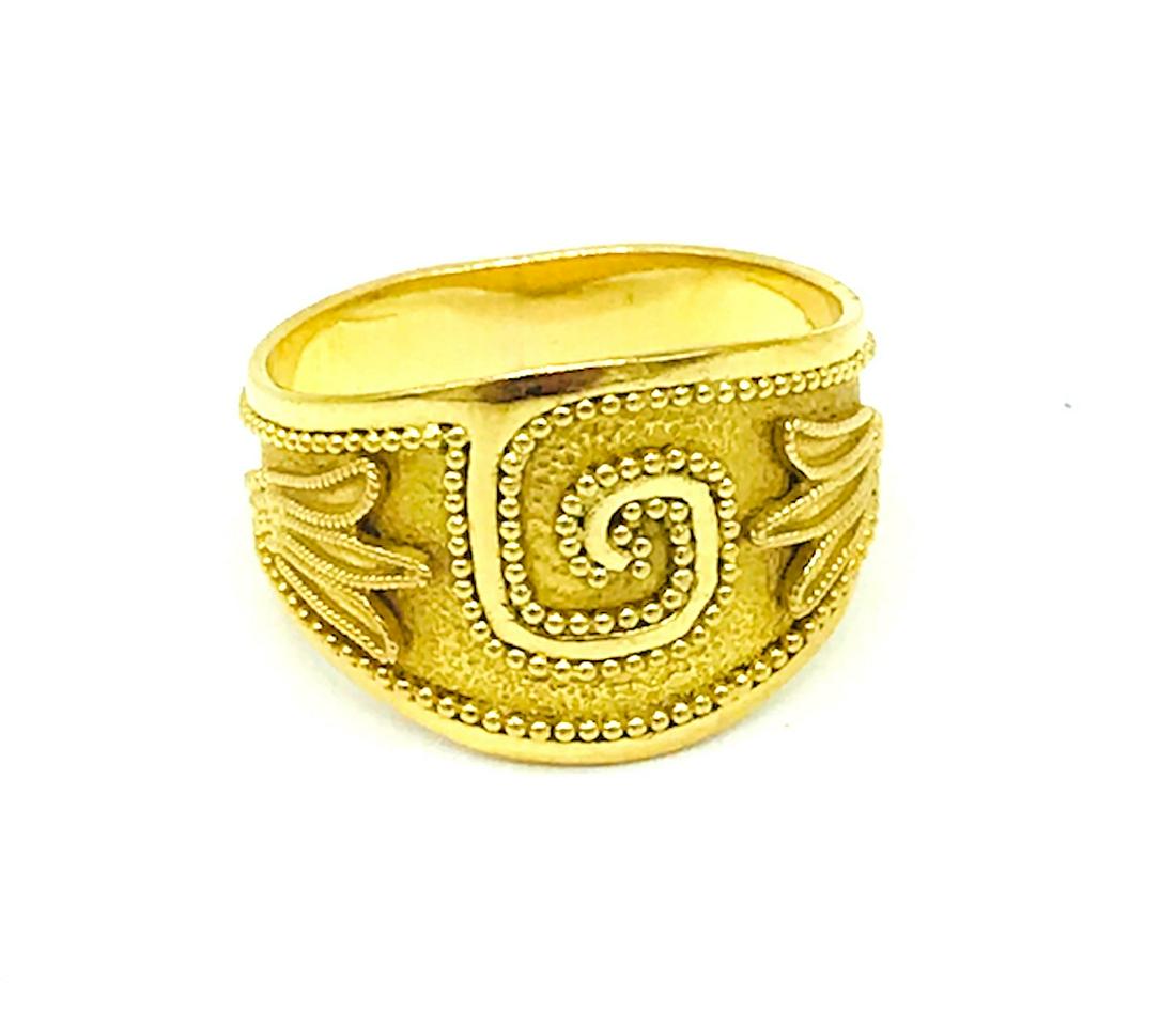 Egyptian Key Ring, 18 Karat Yellow Gold: EgyptianKey Ring, 18 Karat Yellow Gold Rich colored, weight of 5.4 grams and ring size 7 Tags Lot Number Lot Ext Lot Title Lot Description BUY IT NOW COST Lo Est Hi Est Starting Bid Inv Number Conditi