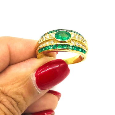 Emerald, Channel Diamond Band Ring, 18 kt