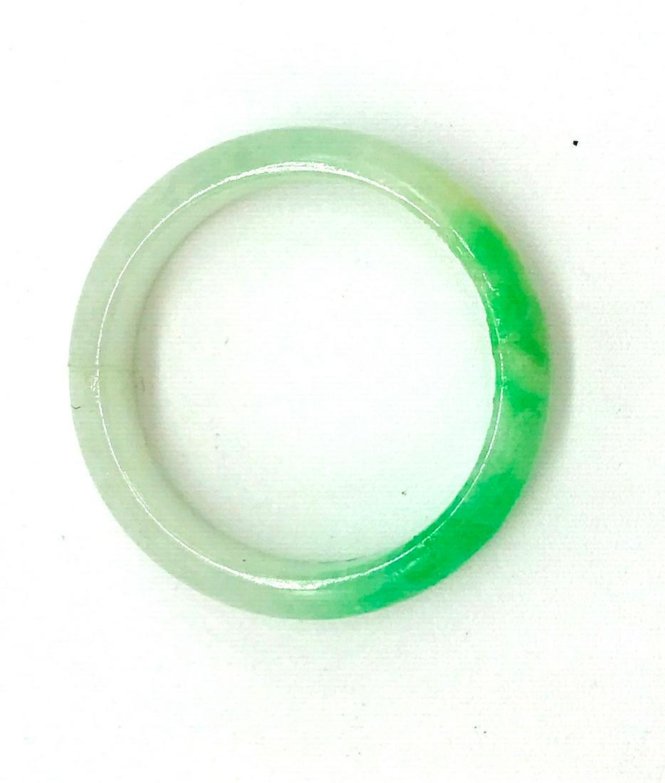 Jadeite ring, Rich Green graduated 5 mm wide size 8.5: Jadeite ring, Rich Green graduated 5 mm wide ring size 8.5 GIA Gemologist inspected and evaluated