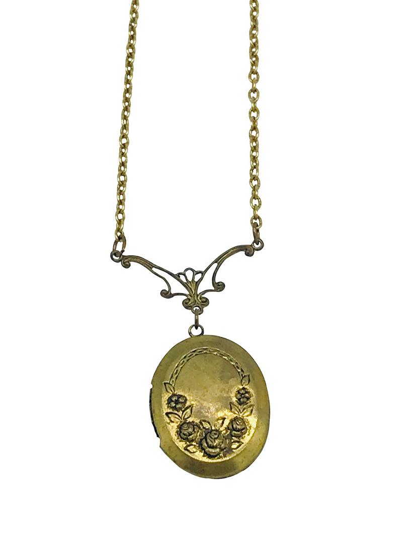 Victorian, Rose Locket 20 Inch Lavalier, Art Nouveau <: Victorian, Rose Locket 20 Inch Lavalier, Art Nouveau 20 inch length chain-locket features, vintage rose design oval, opening locket, 1 inch in diameter.Necklace is attached made of vermeil over base m