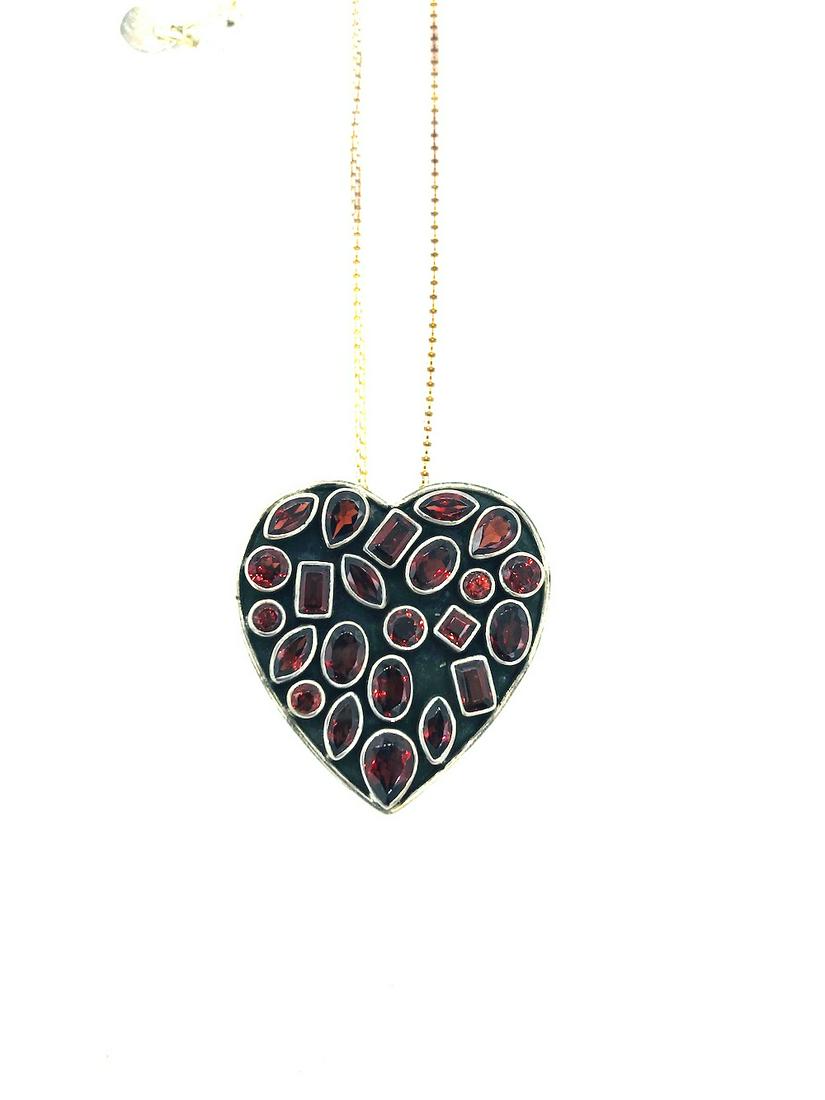 Garnet Heart, with Black Relief and Bezel Setting, 925 (1 of 2)