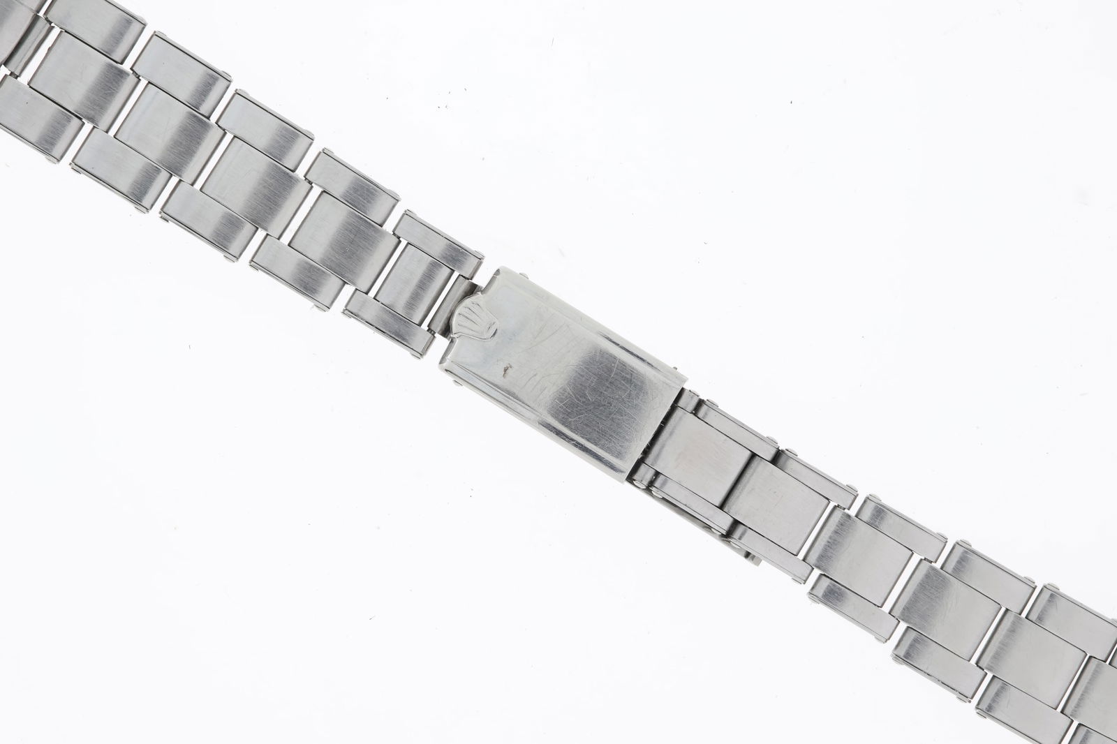 Brand: Rolex Model Name: Rivet Bracelet Auctioneer's notes: *Without Reserve* 1/71 mark to: Brand: Rolex Model Name: Rivet Bracelet Auctioneer's notes: *Without Reserve* 1/71 mark to clasp, 61 end links, 12 links