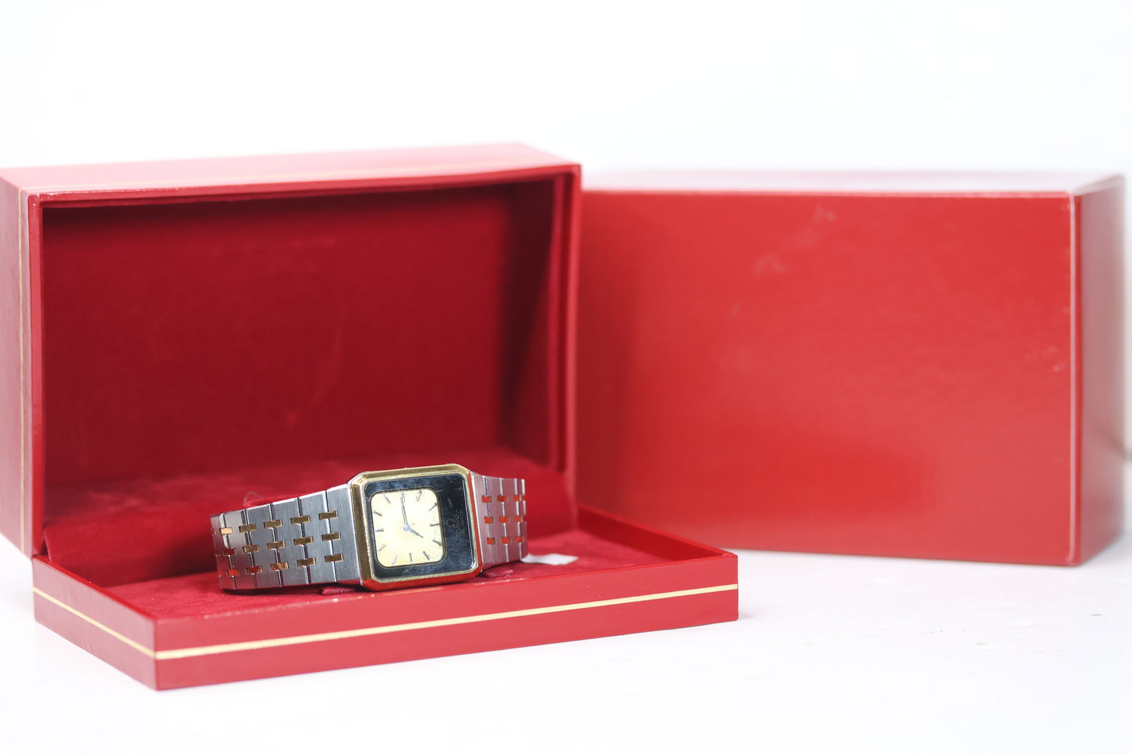 *For Spares & Repairs* Omega Reverso Equinoxe Chronograph Quartz (1 of 5)