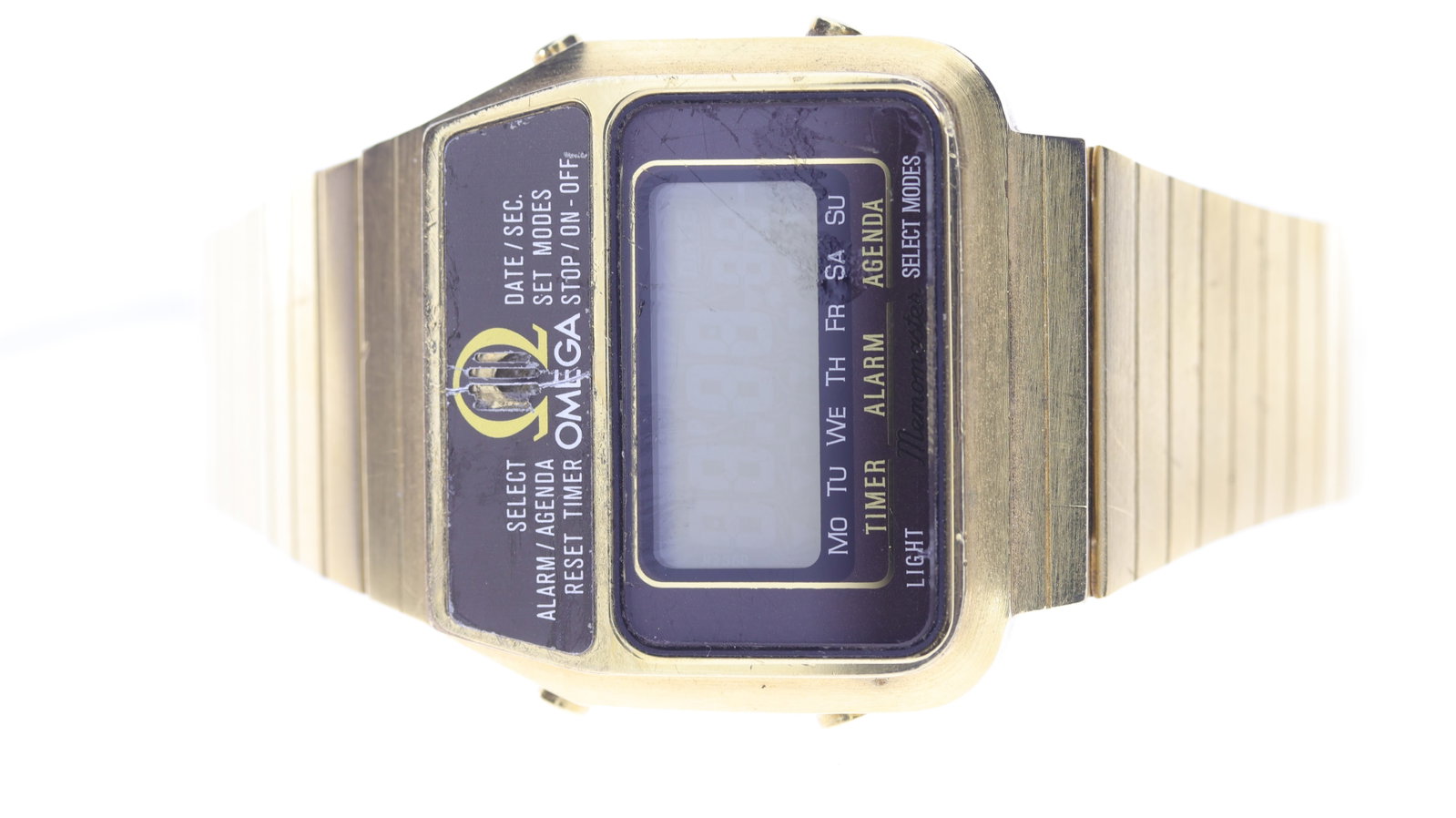 Omega Memomaster Alarm Quartz Circa 1980's: Brand: Omega Model Name: Memomaster Movement: Quartz Year: Circa 1980's Dial shape: Rectangular Dial features: Digital display. Case size: 35mm Case material: Gold
