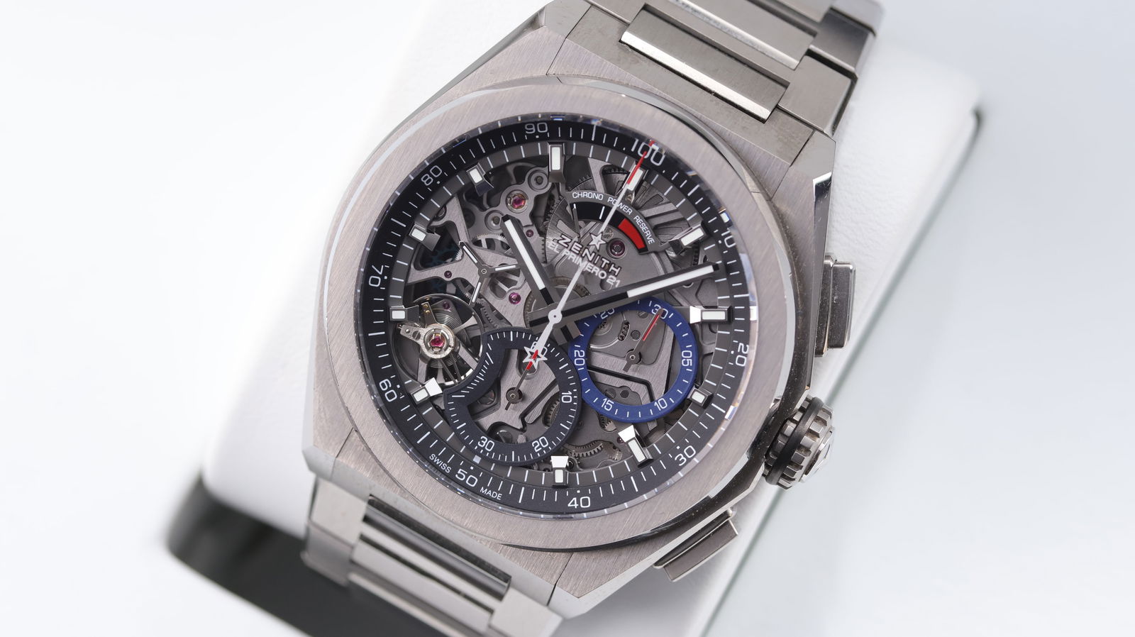 Zenith Defy El Primero 21 Titanium Skeleton Chronograph with Box and Papers 2025: Brand: Zenith Model Name: Defy El Primero 21 Reference: 95.9000.9004 Movement: Automatic Movement calibre: Calibre 9004 Movement features: 50-hour power reserve Year: 2025 Box: Full Box Papers: Full S