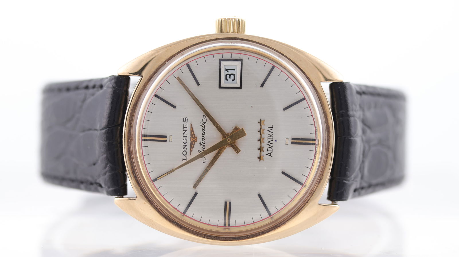 Vintage Longines Admiral 'C' case Automatic: Brand: Longines Model Name: Admiral Movement: Automatic Dial shape: Circular Dial colour: Silver Dial features: baton hour markers, 5 star admiral, date aperture Case size: 33.5mm case Case features: