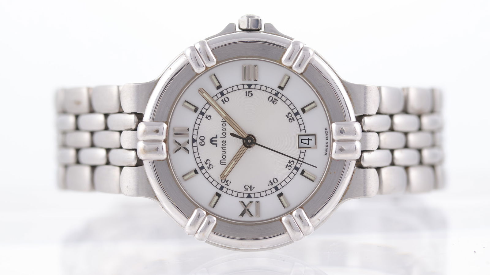 Maurice Lacroix Calypso Date (1 of 3)