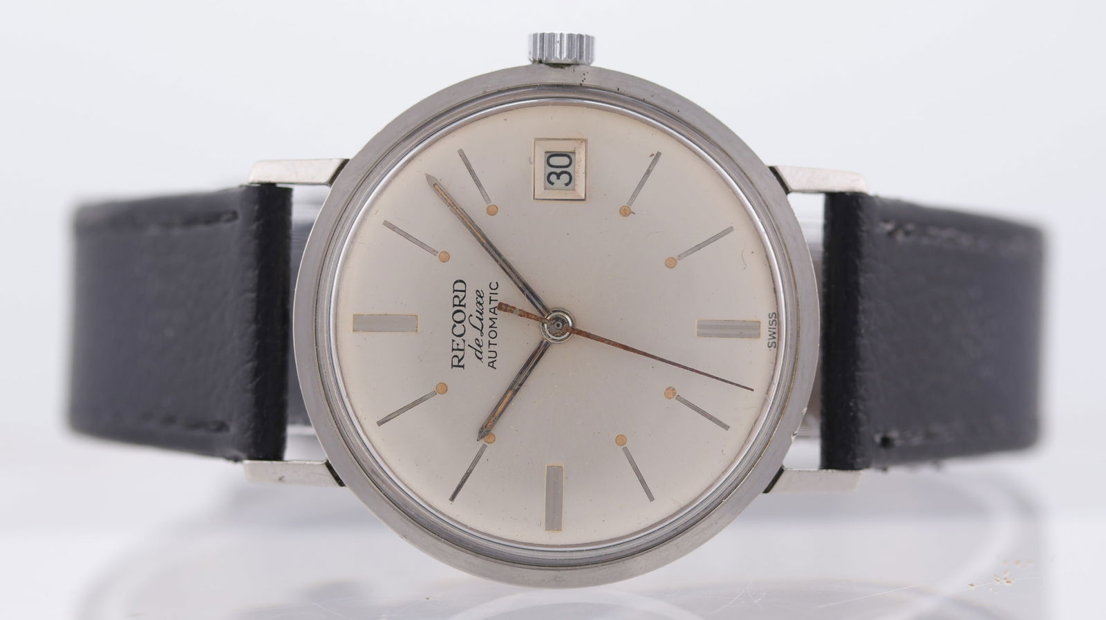 Vintage Record De Luxe Automatic (1 of 3)