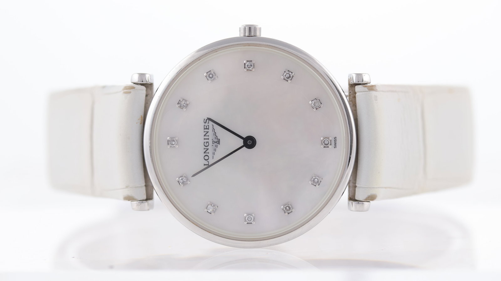 Longines La Grande Classique Mother of Pearl (1 of 3)
